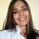 Simone de Oliveira Caser